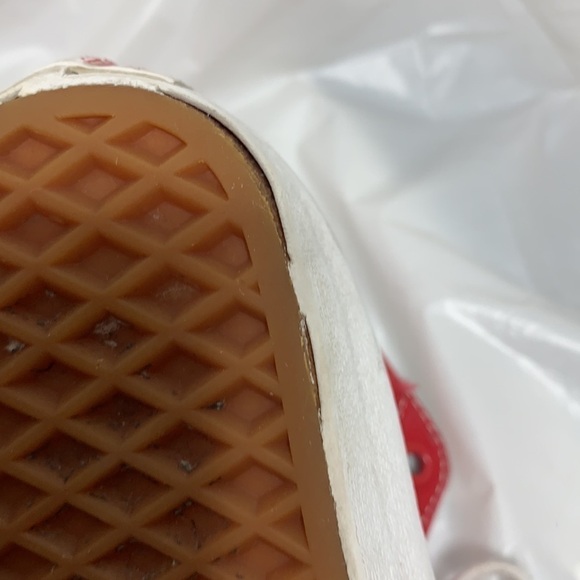 WOMEN’S Vans Off the Wall Red High Tops Size 6 - Picture 10 of 14